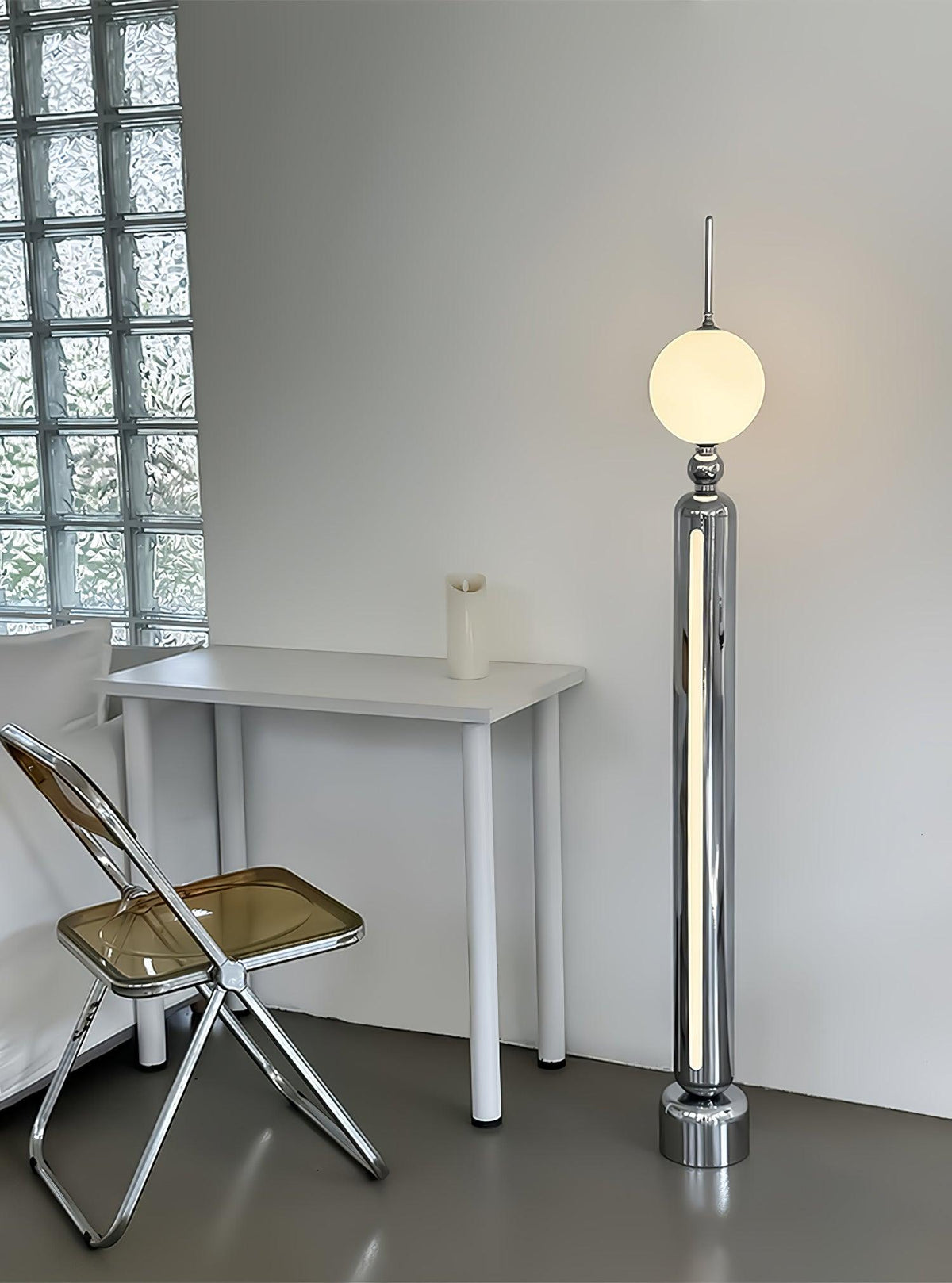 Ardinielle futuristische Stehleuchte aus Edelstahl