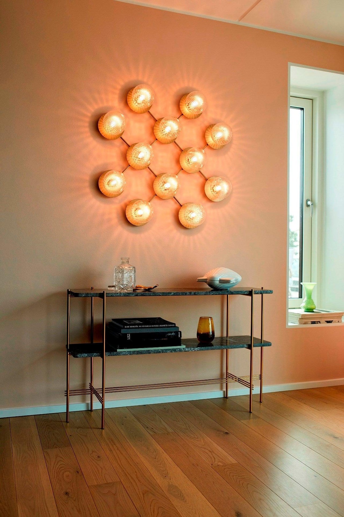 Nifte Wandleuchte Disc Kugel Minimalistisch
