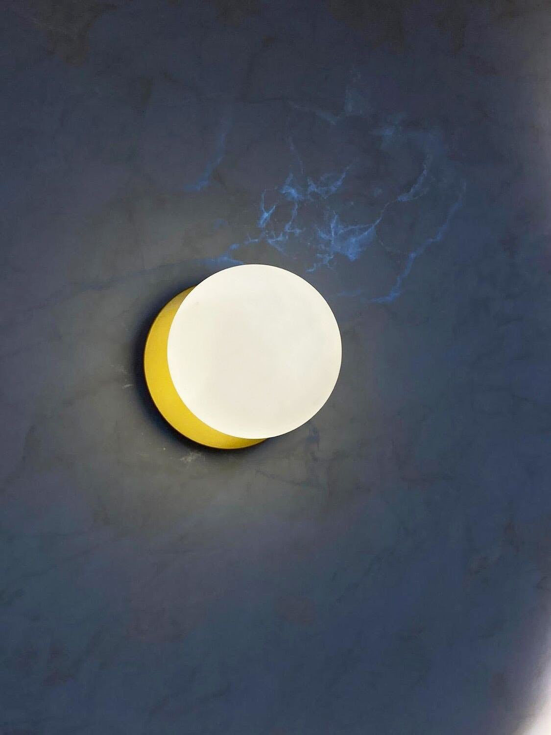 Nifte Wandleuchte Disc Kugel Minimalistisch