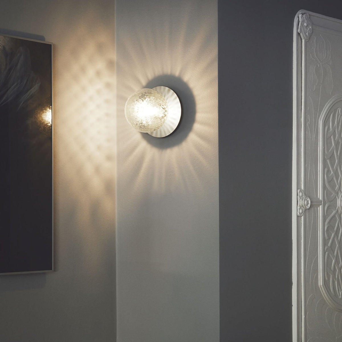 Irinor Premium zeitgenössische Kunst-Wandleuchte aus Messing