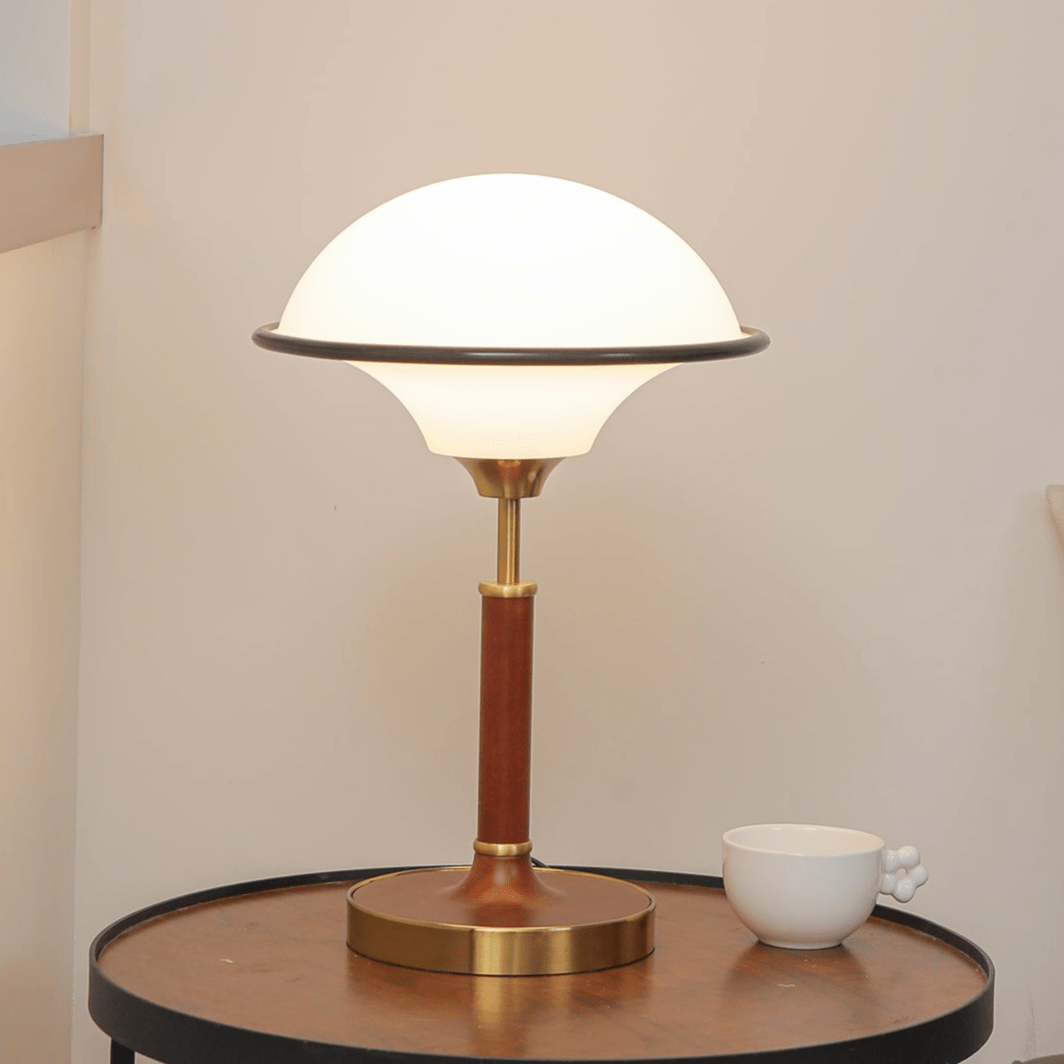 Solstic Tischlampe im Mid-Century-Stil aus Holz