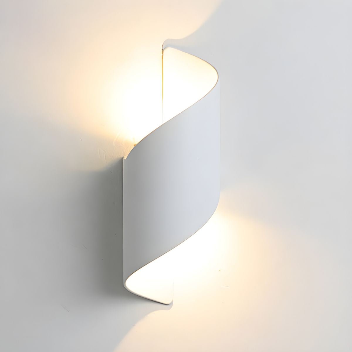 Yoji zeitgenössische minimalistische Wandleuchte