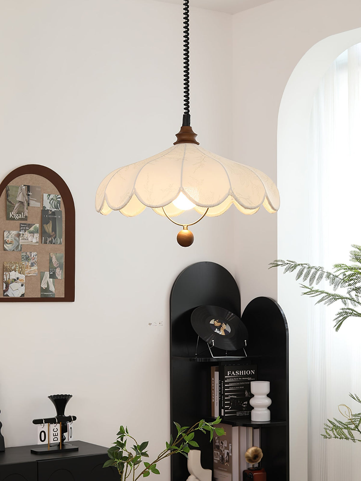 Solarn Pendelleuchte aus Stoff und Holz