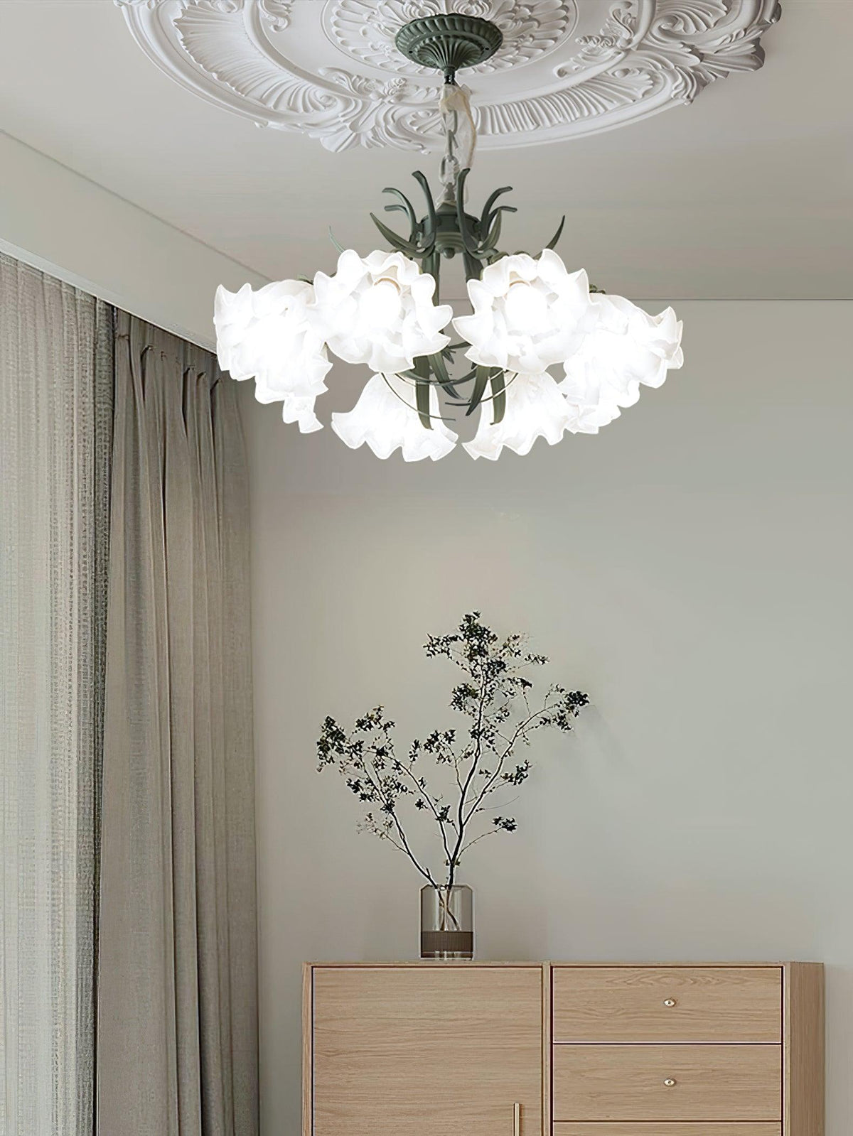 Evren Kronleuchter Blume mit Blütenblättern und Blättern
