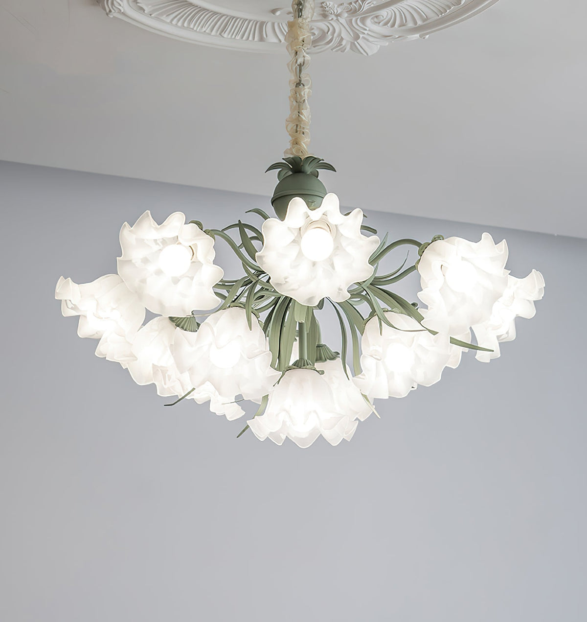 Evren Kronleuchter Blume mit Blütenblättern und Blättern