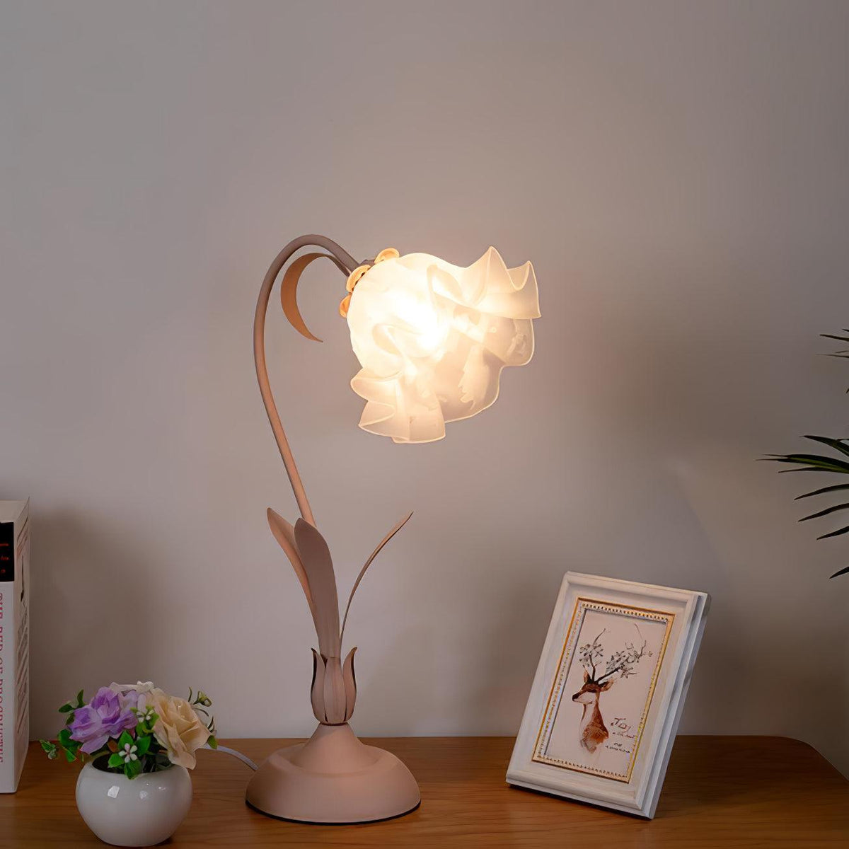 Zorien Acryl-Blumen-Tischlampe