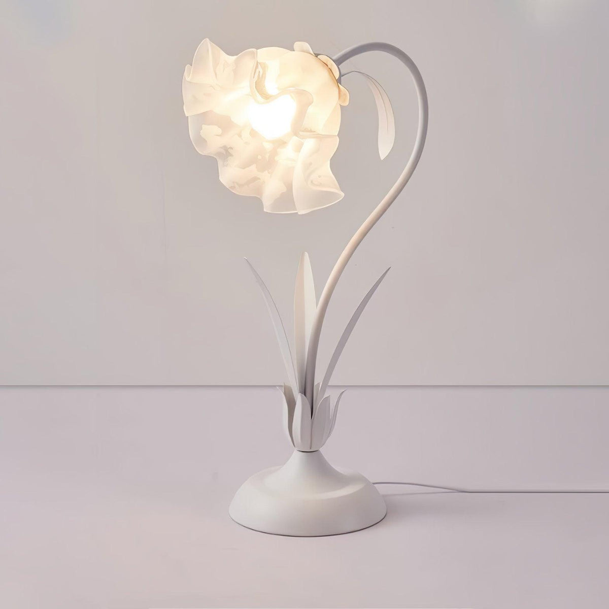 Zorien Acryl-Blumen-Tischlampe