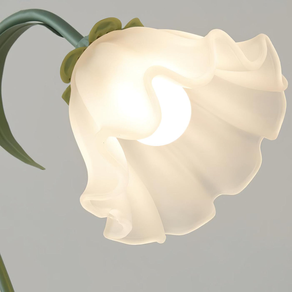 Zorien Acryl-Blumen-Tischlampe