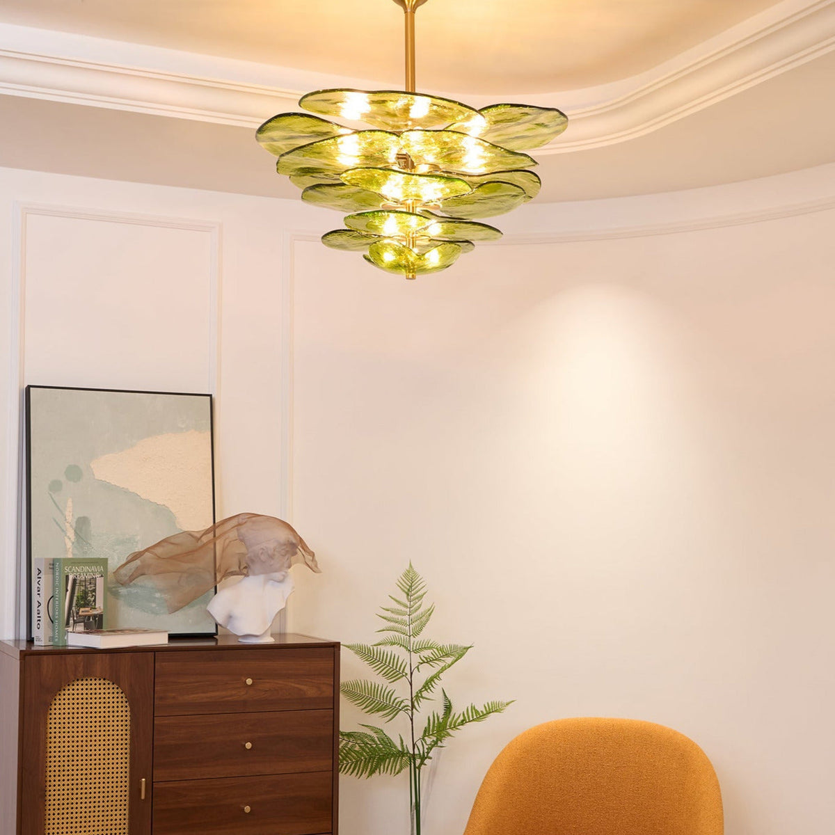 Lotus Moderner Kronleuchter aus Glas mit blättriger Schichtung