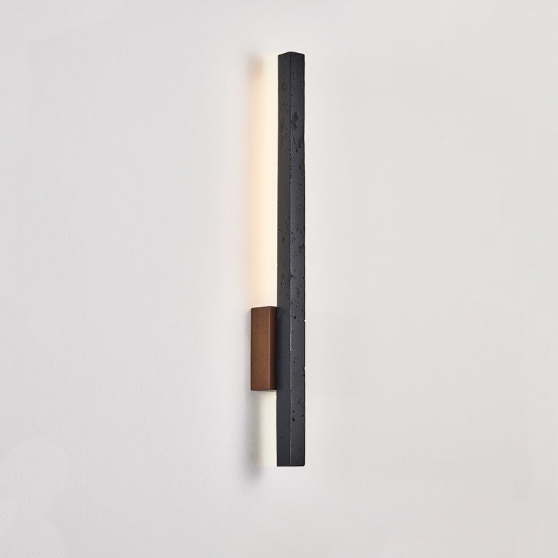 Juna Slim Schwarzer Travertin Linear Wandleuchte