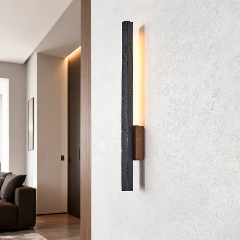 Juna Slim Schwarzer Travertin Linear Wandleuchte