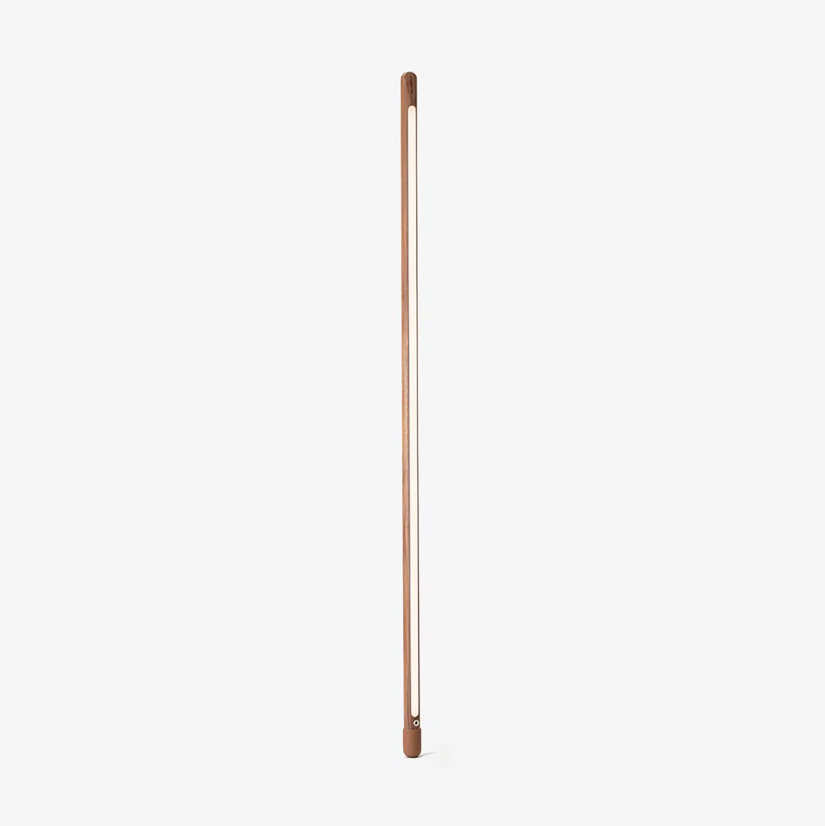 Echo lineare Stehleuchte aus Holz in Holz