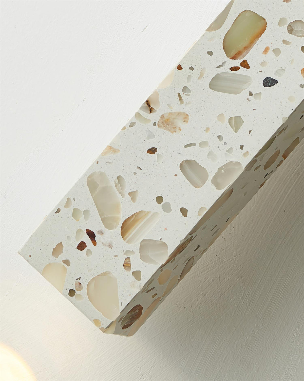 Renaelle Terrazzo Wandleuchte