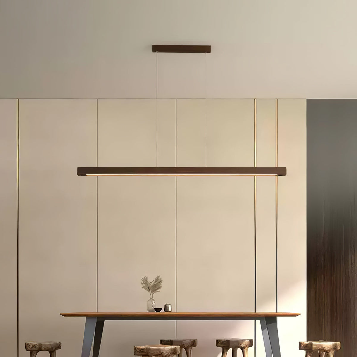 Rinalina lineare minimalistische Pendelleuchte aus Holz in Holz