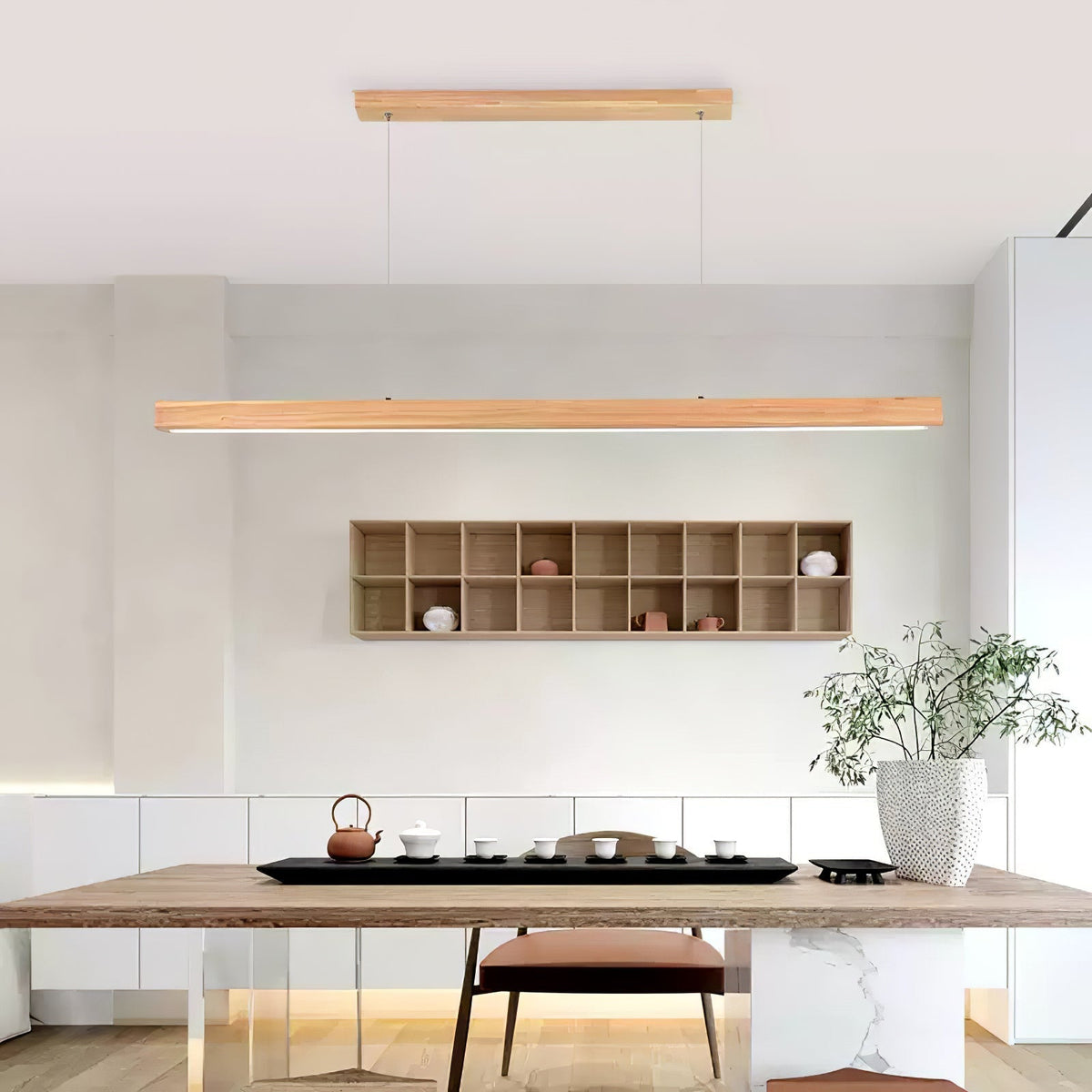 Rinalina lineare minimalistische Pendelleuchte aus Holz in Holz