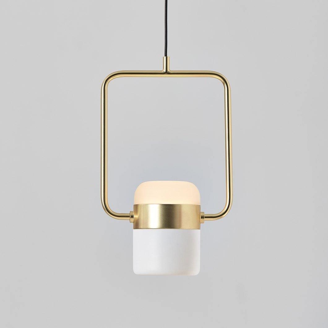 Lirael Pendelleuchte verstellbar aus Glas mit Messing