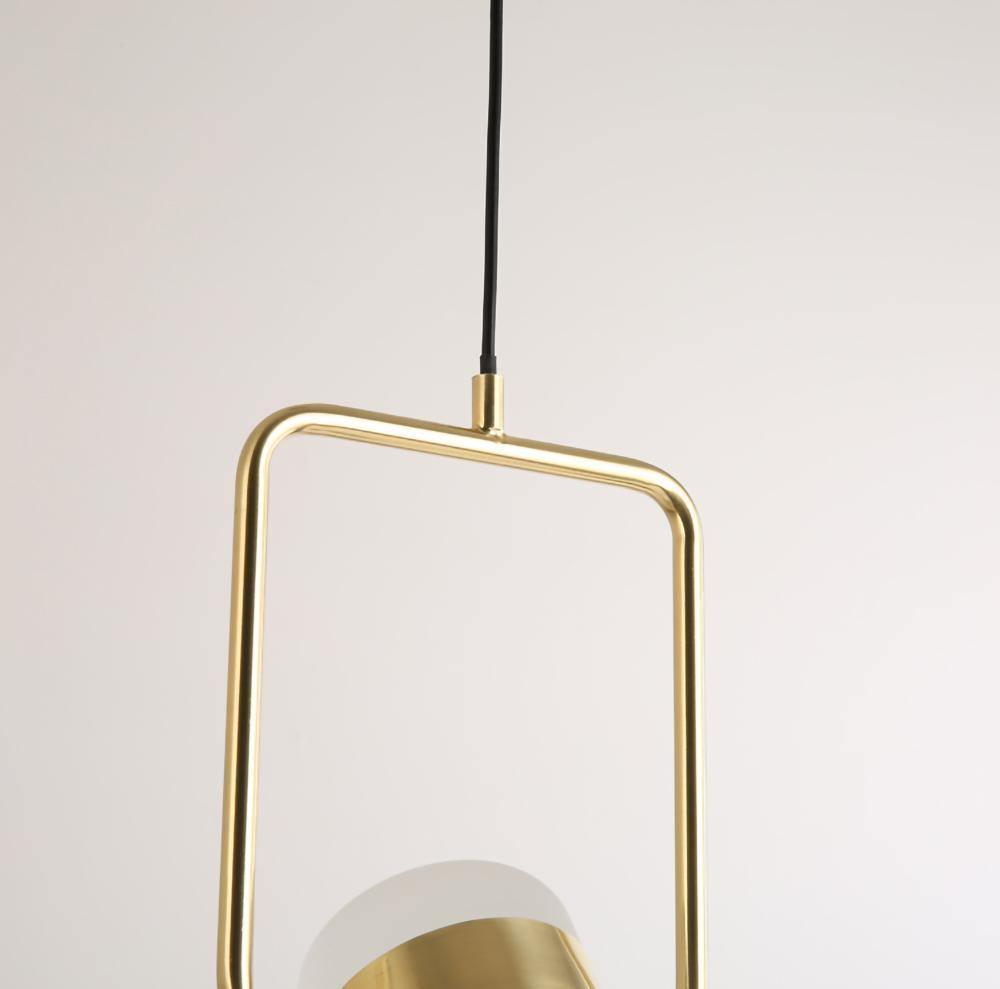 Lirael Pendelleuchte verstellbar aus Glas mit Messing