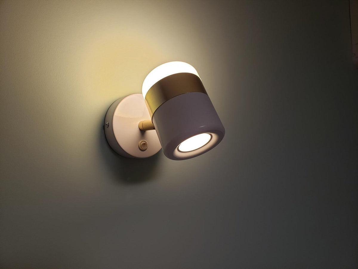 Liorinora Wandleuchte aus Schwarzem Glas mit verstellbarem Lampenschirm
