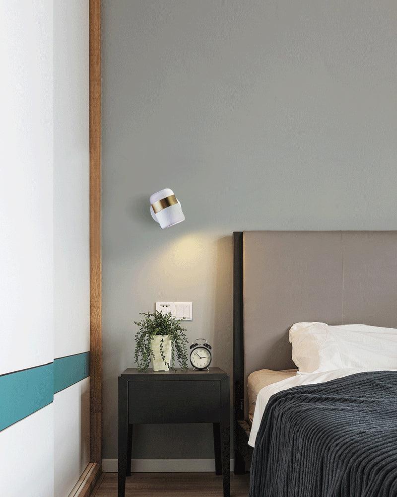 Liorinora Wandleuchte aus Schwarzem Glas mit verstellbarem Lampenschirm