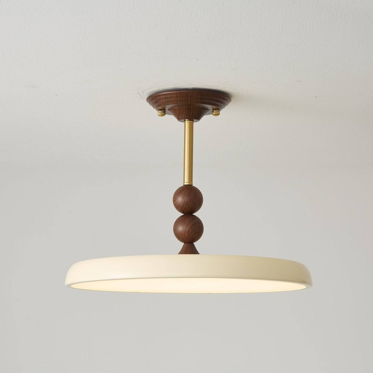Noriraine Deckenleuchte mit geschwungenem Rand und Beige