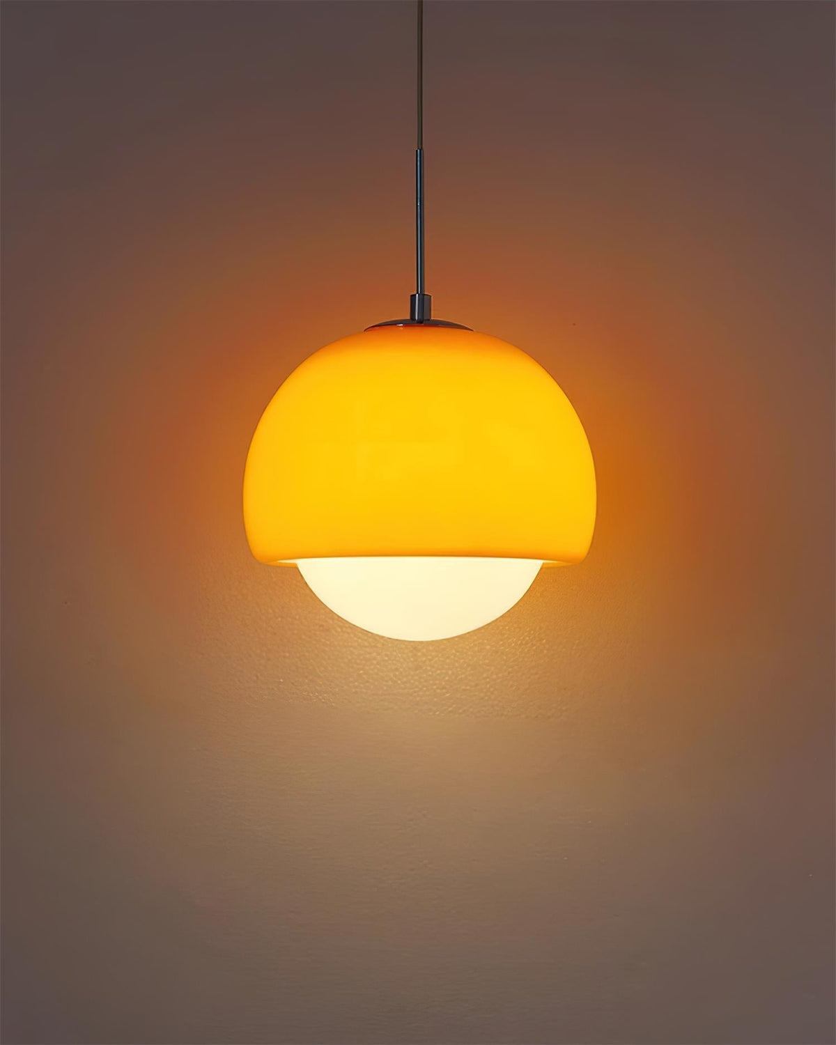 Lipko Pendelleuchte aus Glas mit Kugellampen im Retro-Design in bunten Farben