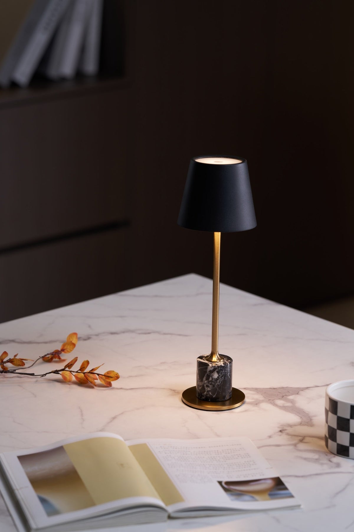 Penny Minimalistische Tischleuchte