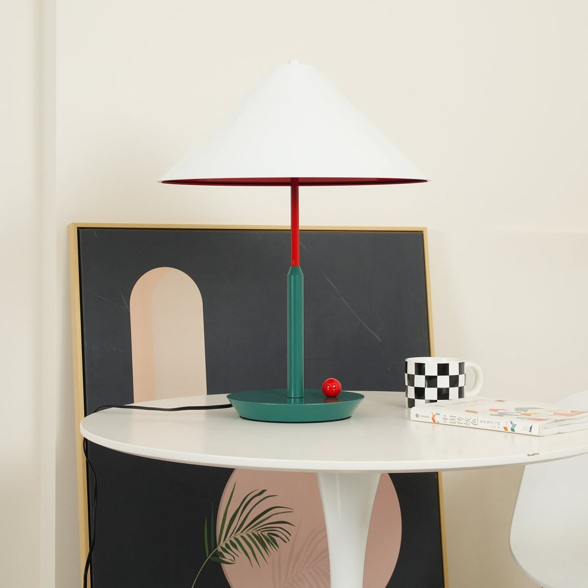Liorinina moderne Tischleuchte