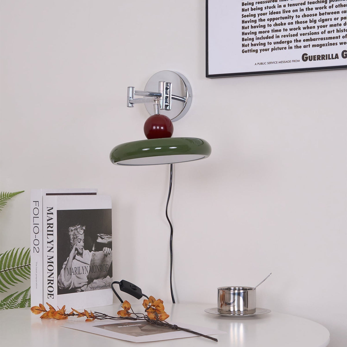 Selenina Wandleuchte mit Stecker