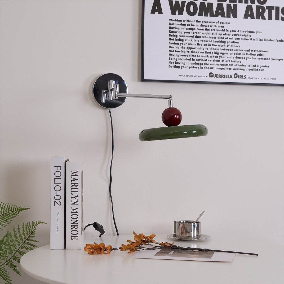 Selenina Wandleuchte mit Stecker