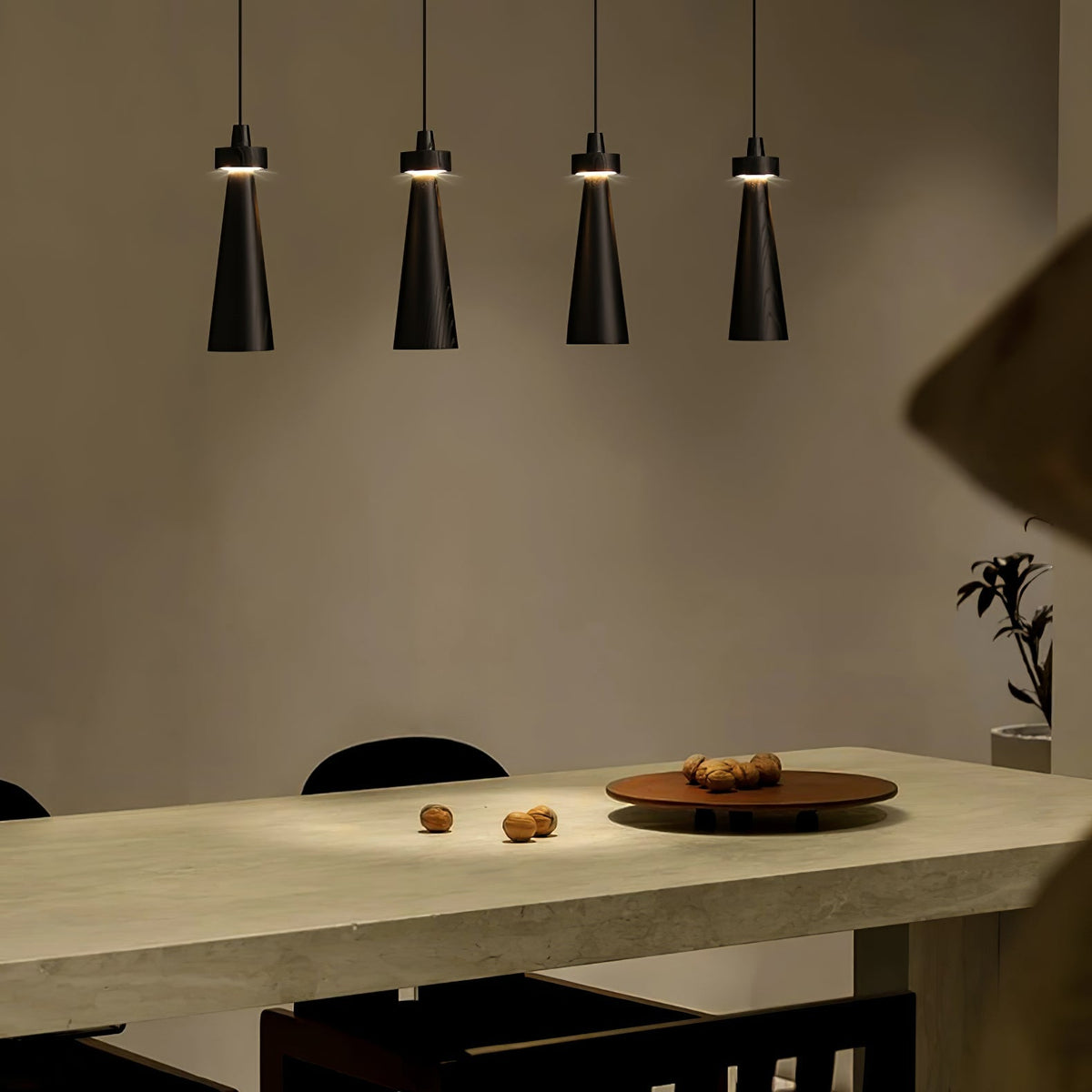 Tesno Minimalistische Pendelleuchte aus Holz