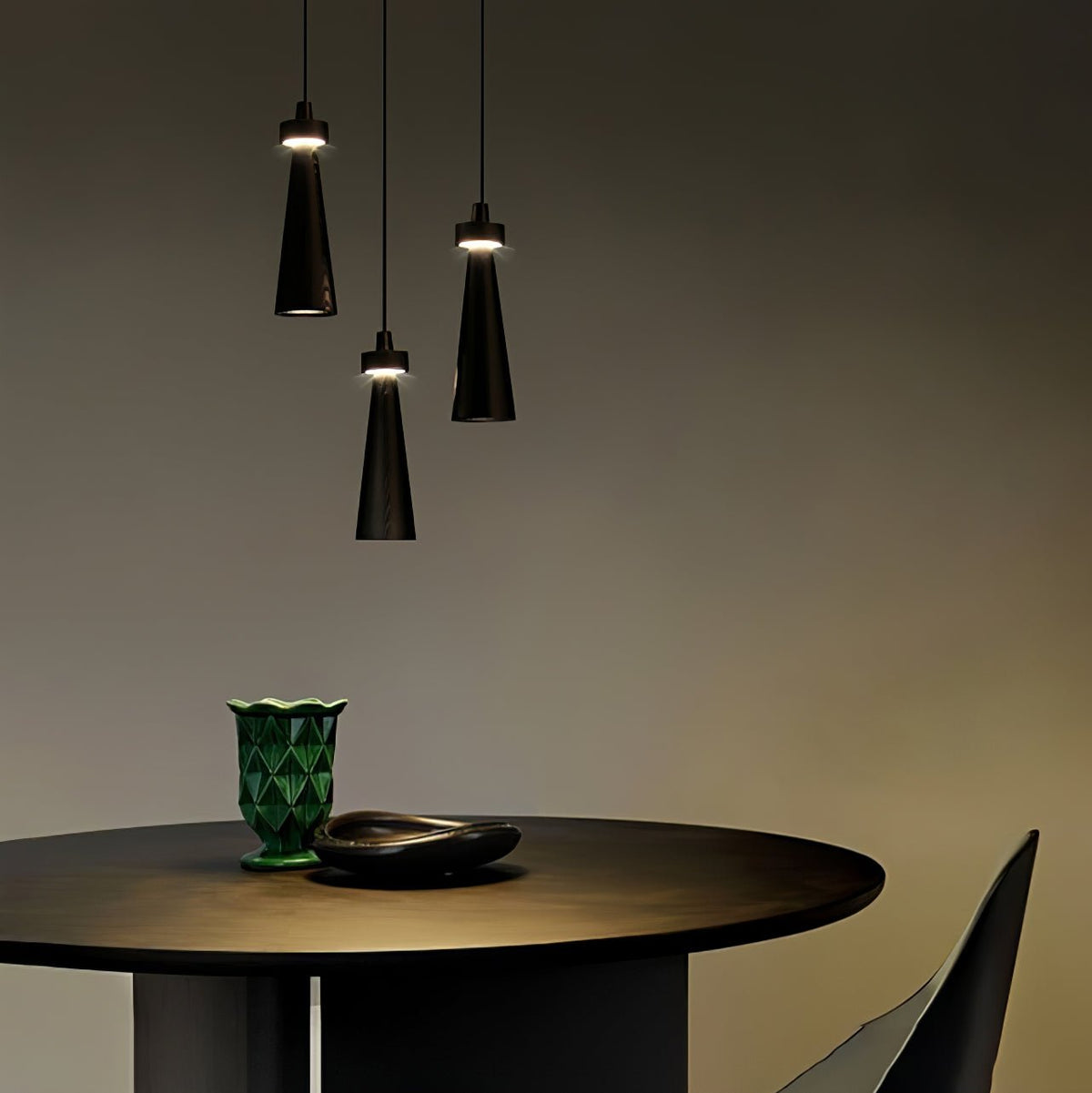 Tesno Minimalistische Pendelleuchte aus Holz