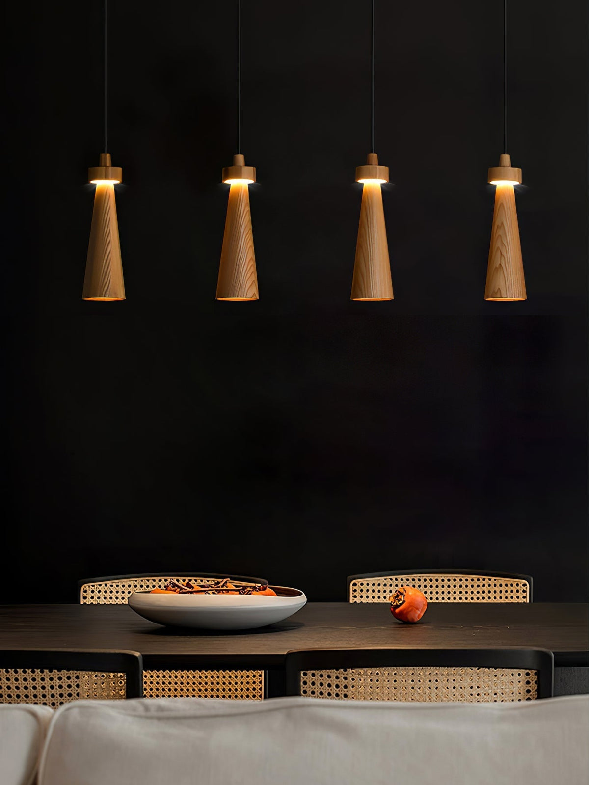 Tesno Minimalistische Pendelleuchte aus Holz