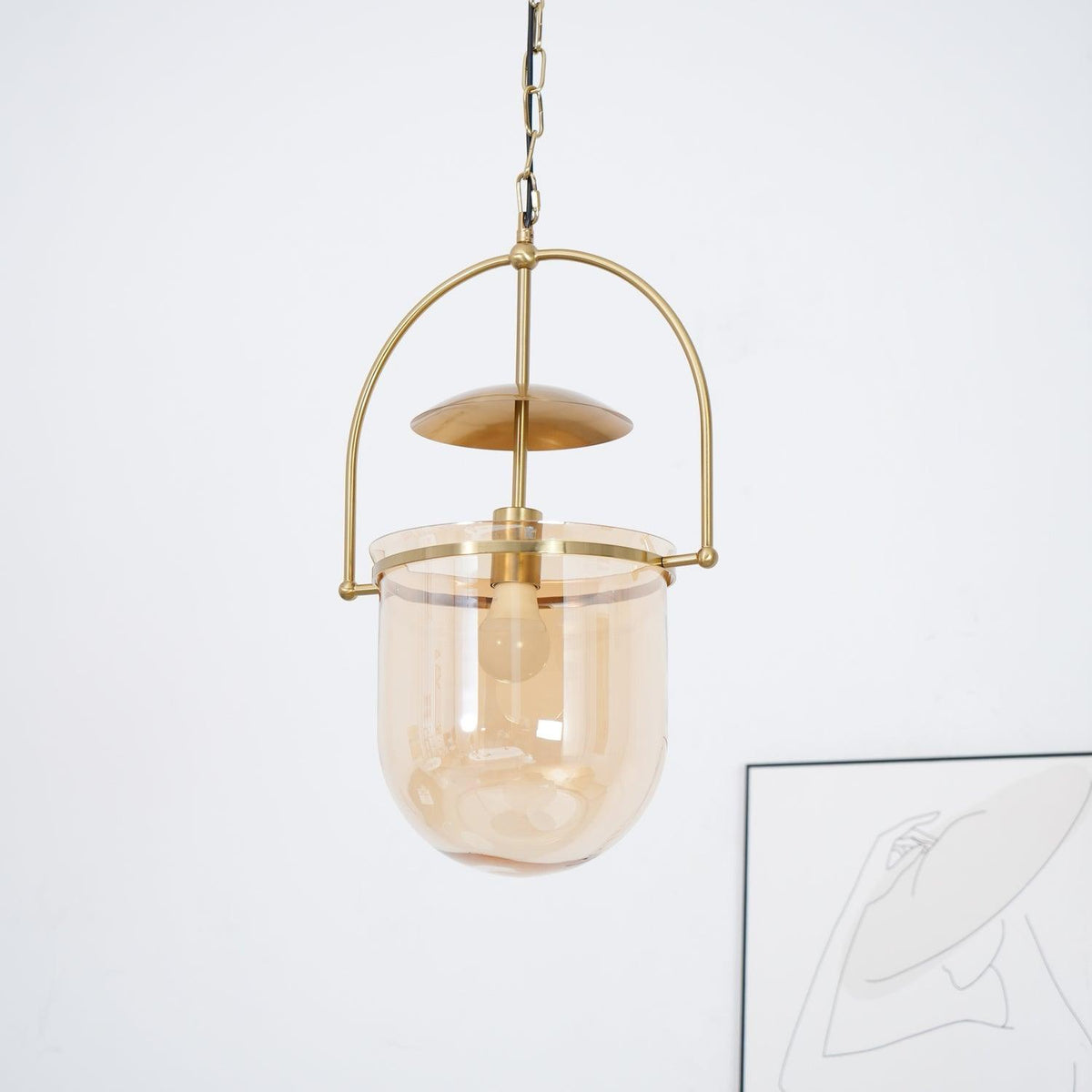 Velanaya Pendelleuchte aus Glas und Messing im Vintage-Stil fürs Wohnzimmer