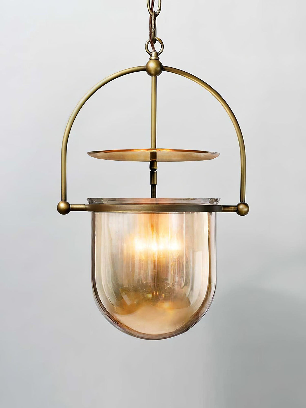 Velanaya Pendelleuchte aus Glas und Messing im Vintage-Stil fürs Wohnzimmer