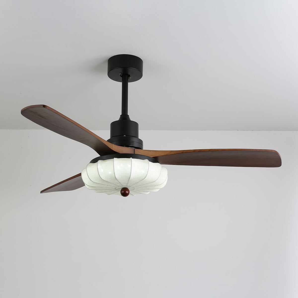 Ventra Vintage-Glas-Holz-Deckenventilator mit Beleuchtung