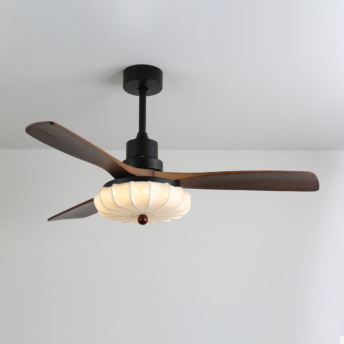 Ventra Vintage-Glas-Holz-Deckenventilator mit Beleuchtung