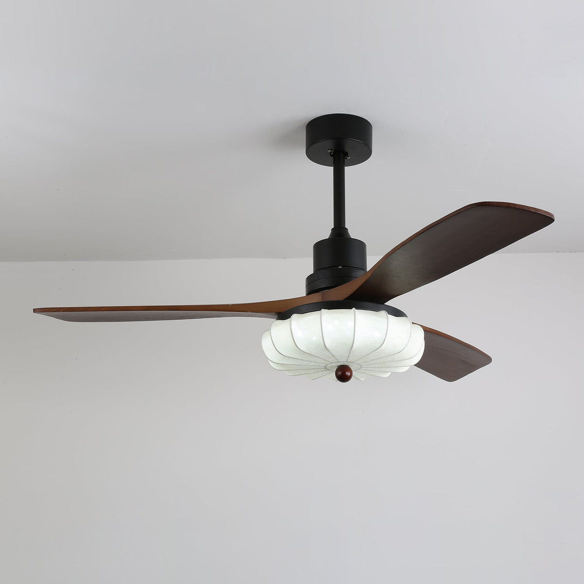 Ventra Vintage-Glas-Holz-Deckenventilator mit Beleuchtung