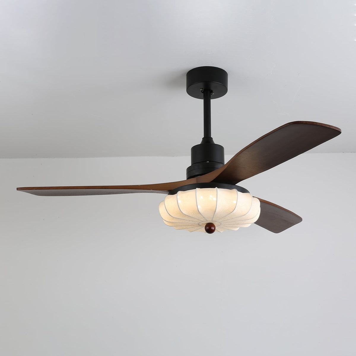Ventra Vintage-Glas-Holz-Deckenventilator mit Beleuchtung