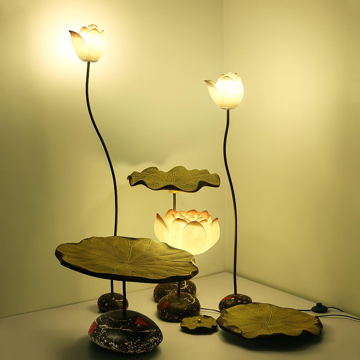 Arixen Elegant Lotus Stehleuchte