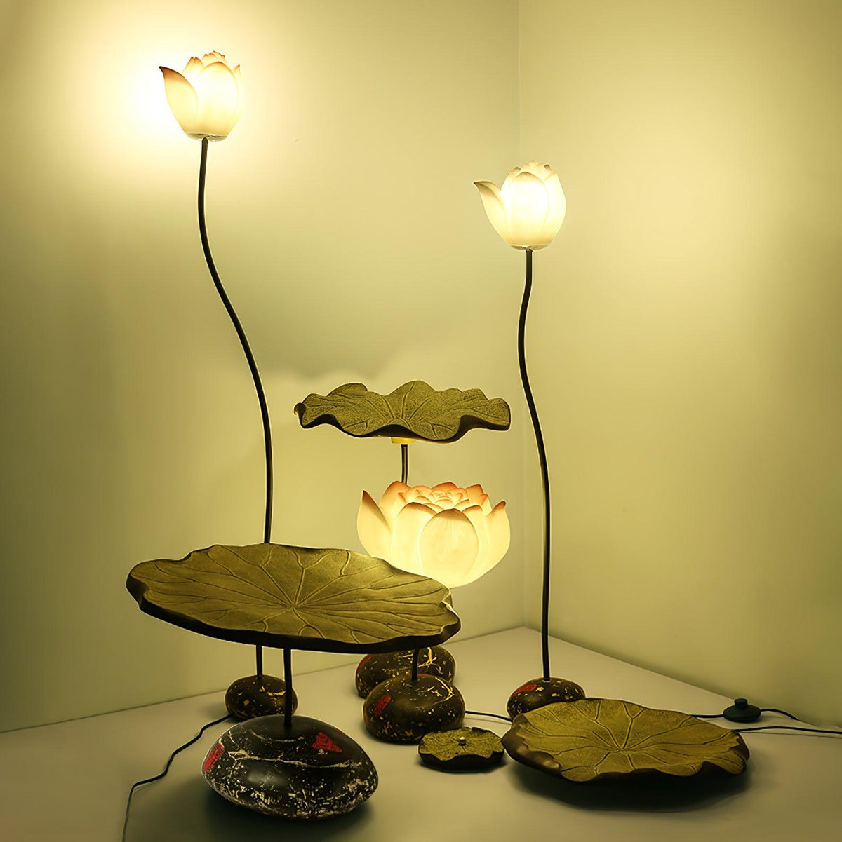 Arixen Elegant Lotus Stehleuchte