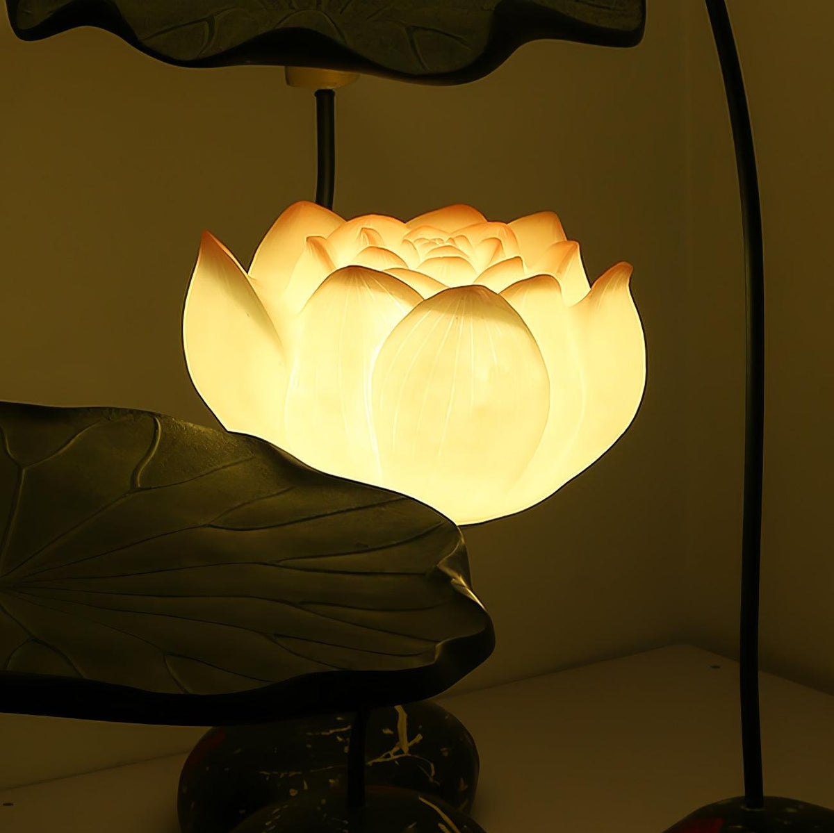Arixen Elegant Lotus Stehleuchte