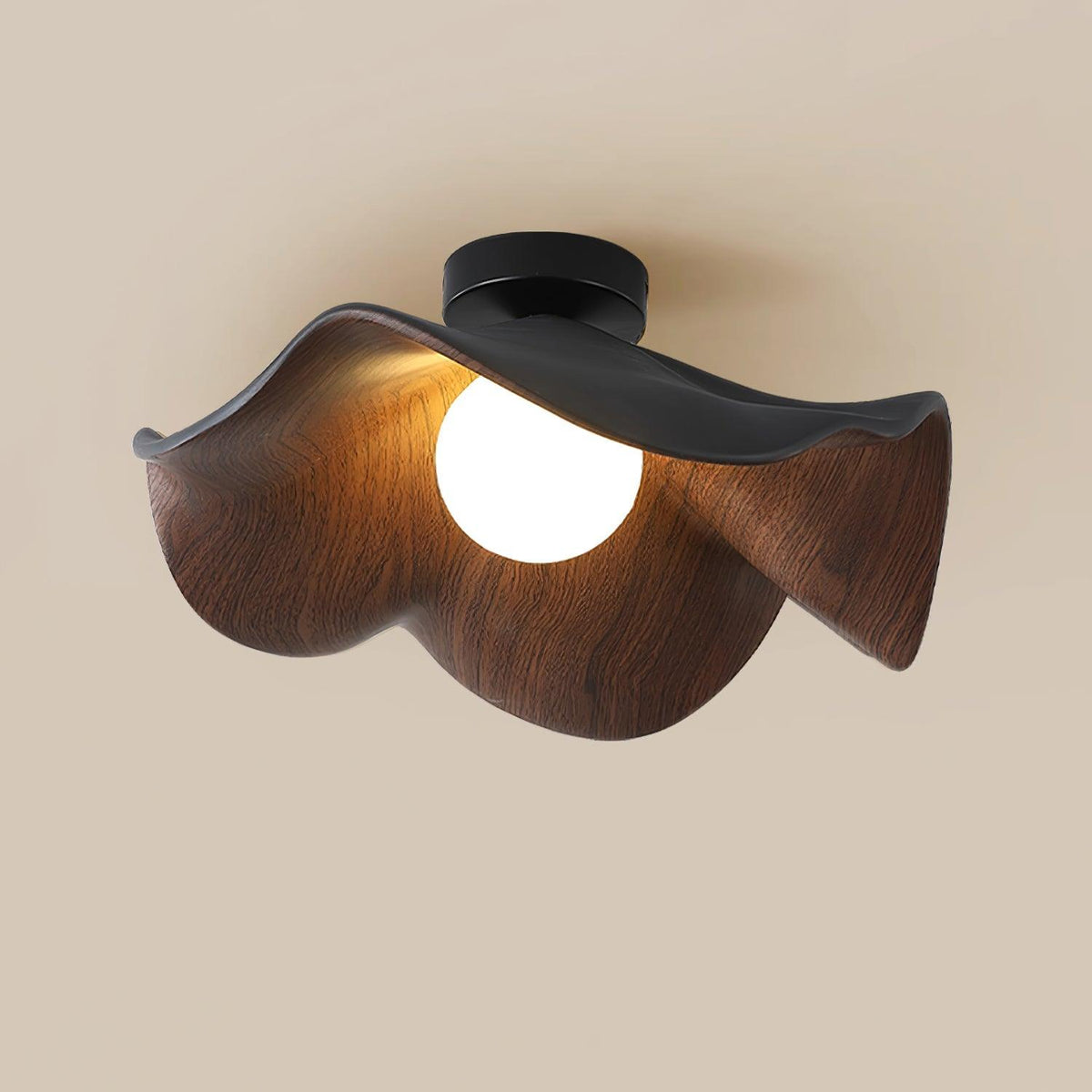 Belenor Deckenleuchte Lotus Leaf mit Holz- und Weiß-Oberfläche