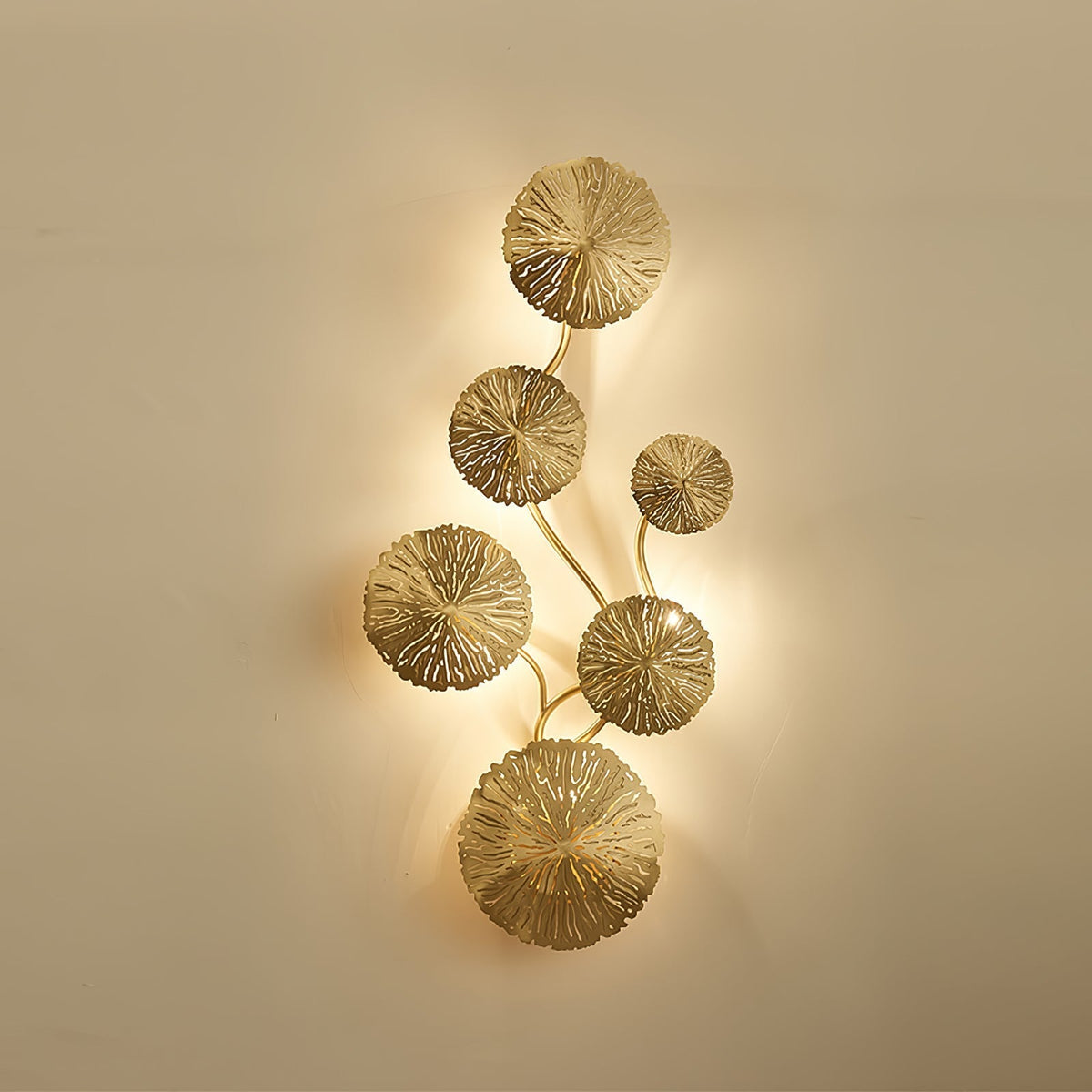 Rylso Wandleuchte Lotusblatt Messing