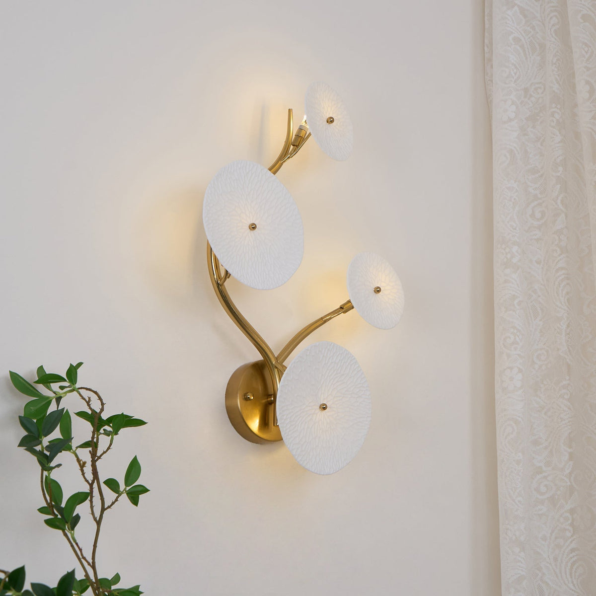 Jesse Elegance skandinavisch Art Petal Wandleuchte