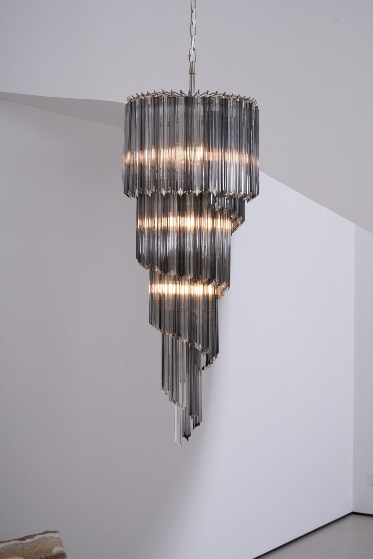 Velarella Kronleuchter Rauchglas Spiral