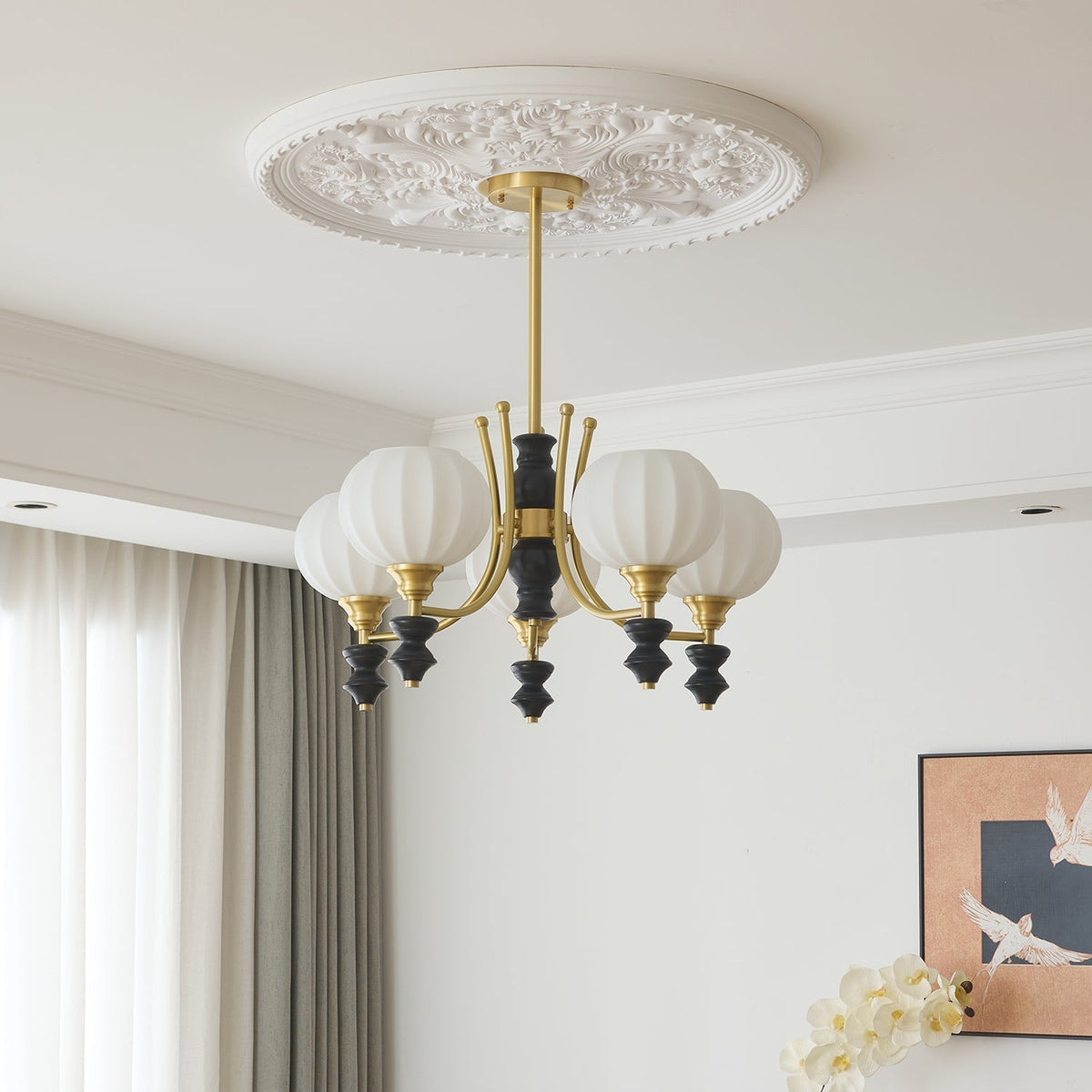 Zavenen Kronleuchter im traditionellen Vintage-Stil aus Messing und Holz