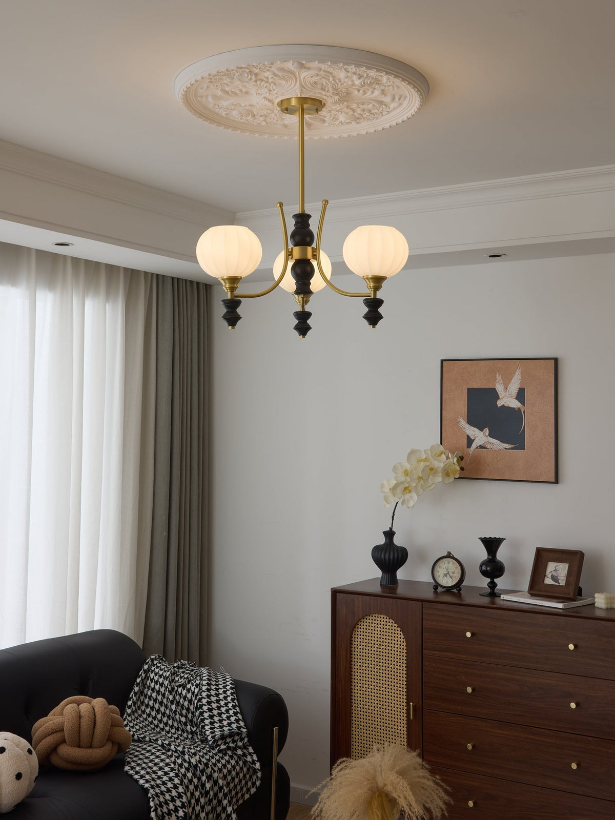 Zavenen Kronleuchter im traditionellen Vintage-Stil aus Messing und Holz