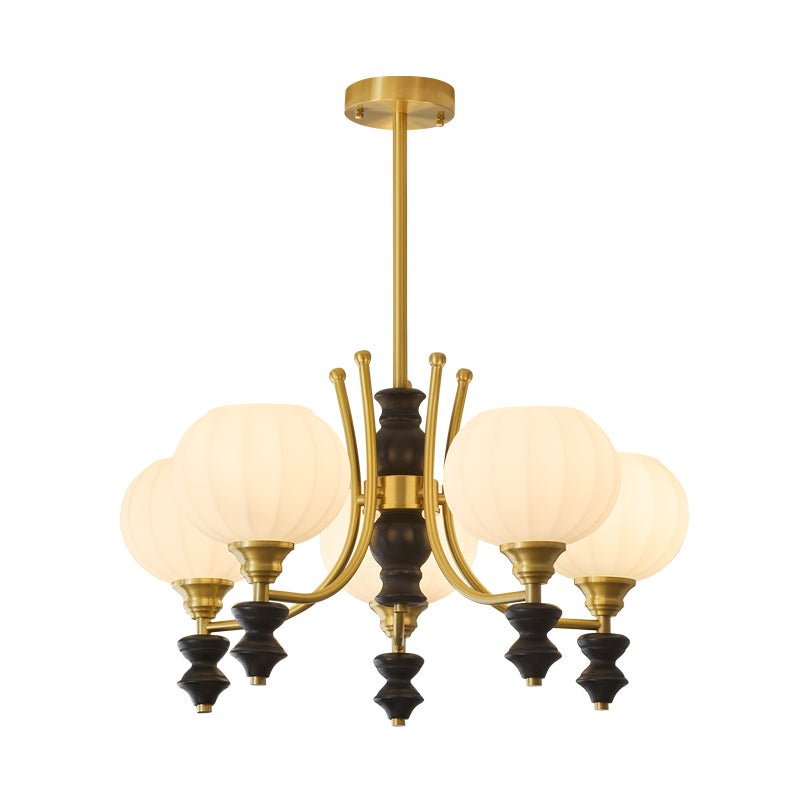 Zavenen Kronleuchter im traditionellen Vintage-Stil aus Messing und Holz