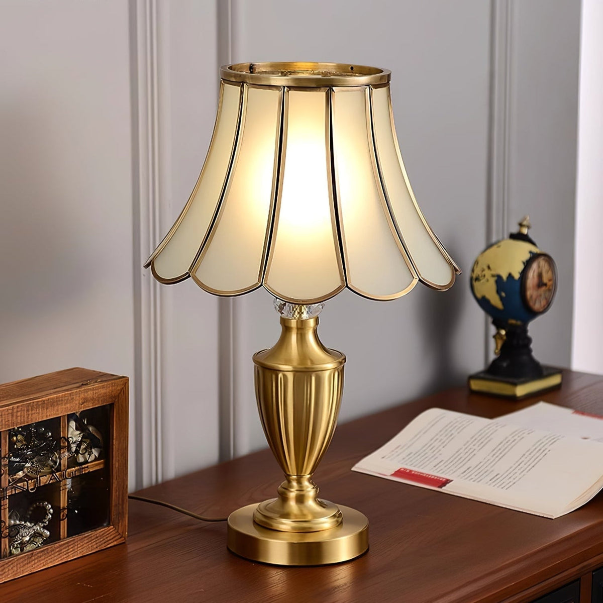 Valencia Messing & Glas Vintage Tischleuchte