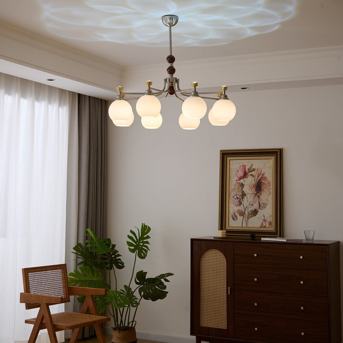 Eursoria Kronleuchter aus Holz und Glas im traditionellen Kunst-Orb-Stil
